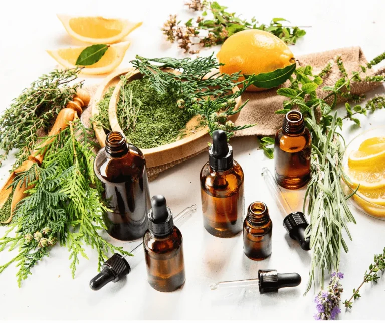 Herboterapia y aceites esenciales